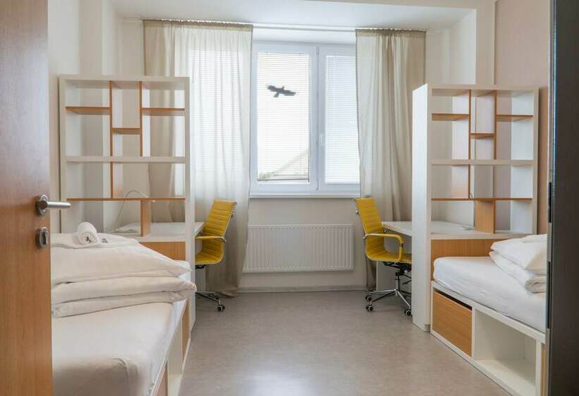 غرفة قياسية, Kampus Palace