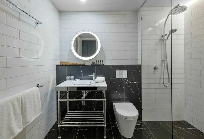 استودیوی استاندارد, Adina Apartment Hotel Brisbane