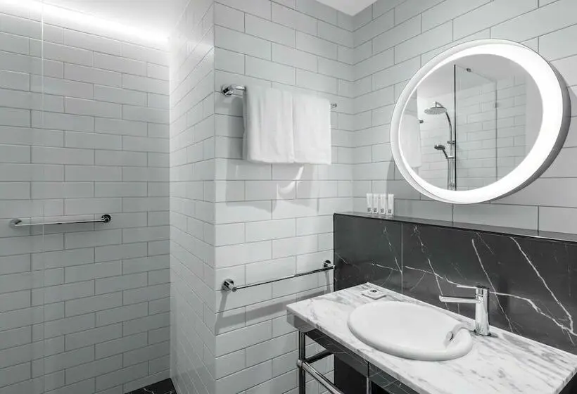 استودیوی استاندارد, Adina Apartment Hotel Brisbane