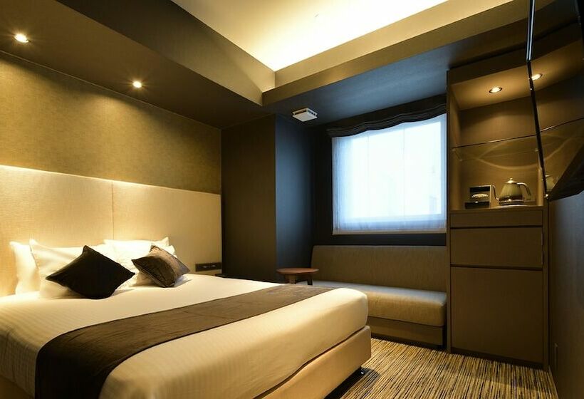 غرفة تنفيذية, Aqua Citta Naha