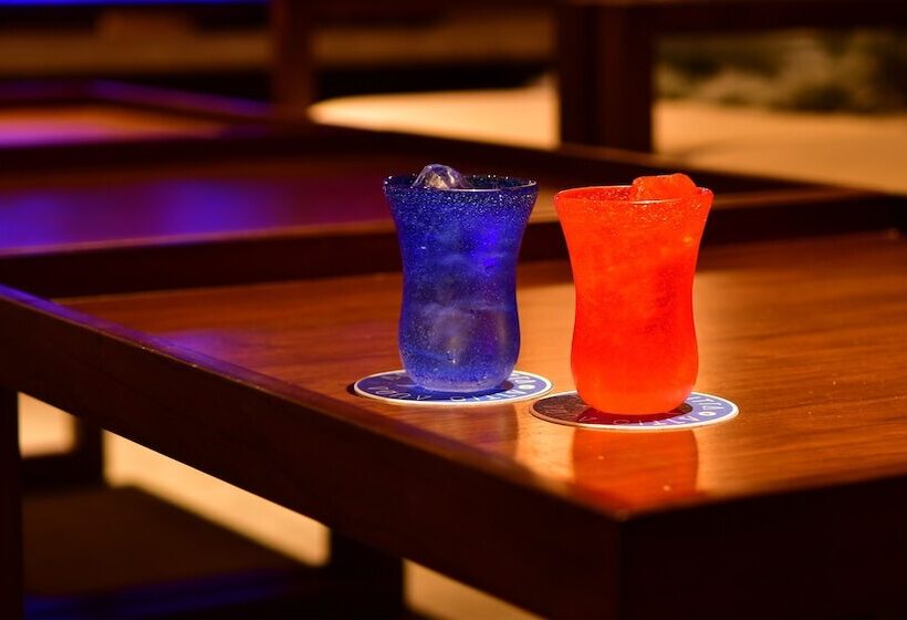 غرفة تنفيذية, Aqua Citta Naha