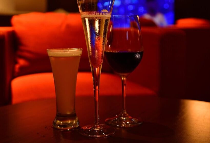 غرفة تنفيذية, Aqua Citta Naha