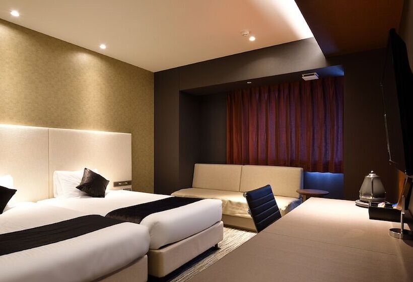 غرفة تنفيذية, Aqua Citta Naha