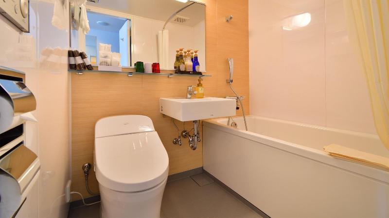 غرفة قياسية, Aqua Citta Naha