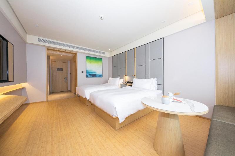 غرفة تنفيذية, Aqua Citta Naha