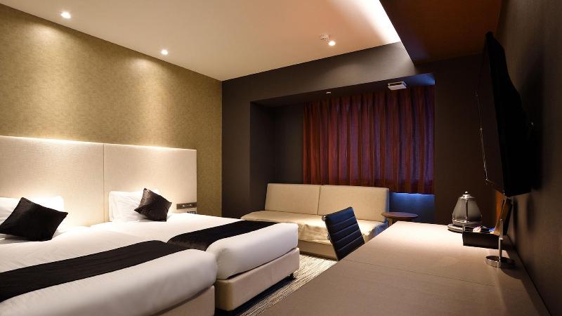 غرفة تنفيذية, Aqua Citta Naha