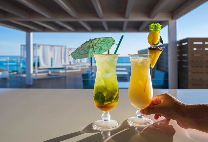 スーペリアールーム, Best Costa Ballena