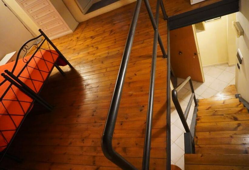 اتاق دوبلکس, Case Così Chiaia