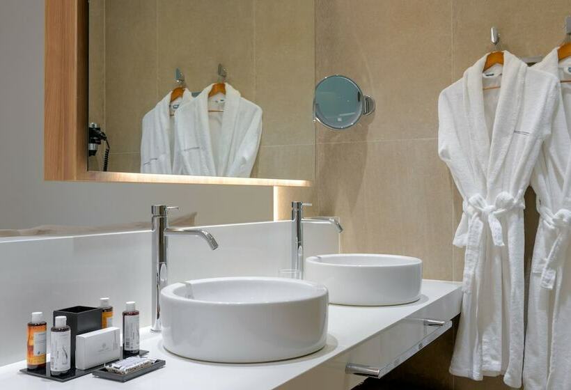 Номер Стандарт Вид на Сад, Gennadi Grand Resort