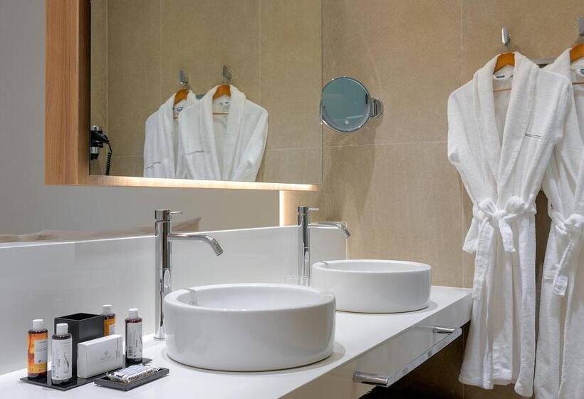 Полулюкс Вид на Сад, Gennadi Grand Resort