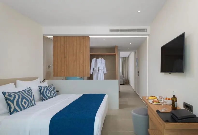 オーシャンビュースイート, Gennadi Grand Resort