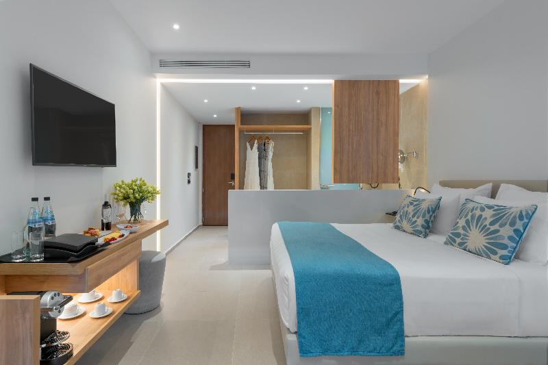 Economy Kamer, Gennadi Grand Resort