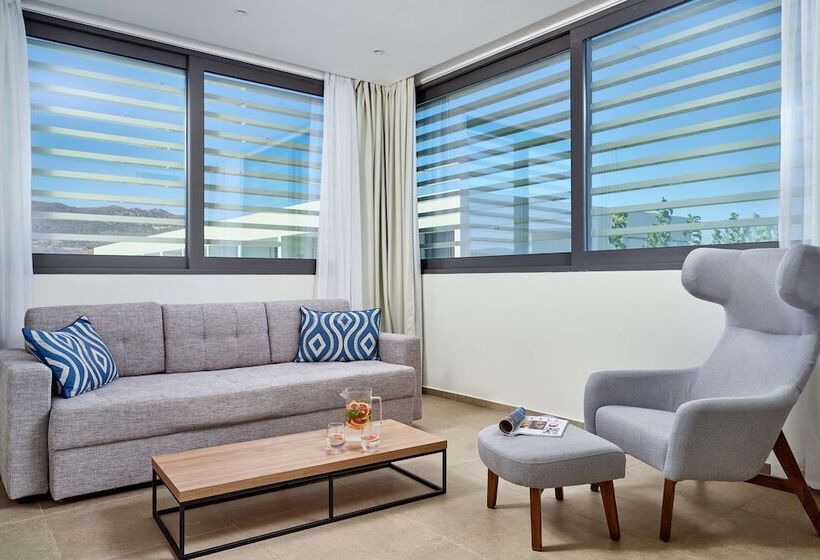 Люкс Вид на Сад, Gennadi Grand Resort