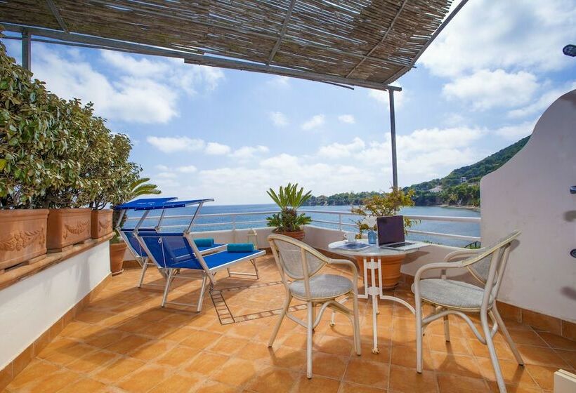 غرفة سوبيريور مطلّة علي البحر, Il Cefalo Hotel & Restaurant