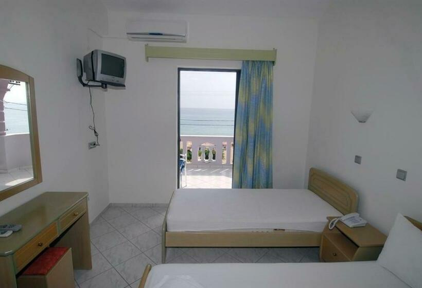 Triple Room Sea View, Olympiada