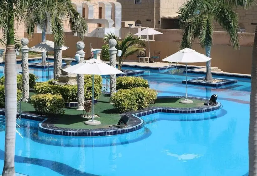 プールビューの3ベッドルームビラ, Palma Beach Resort & Spa