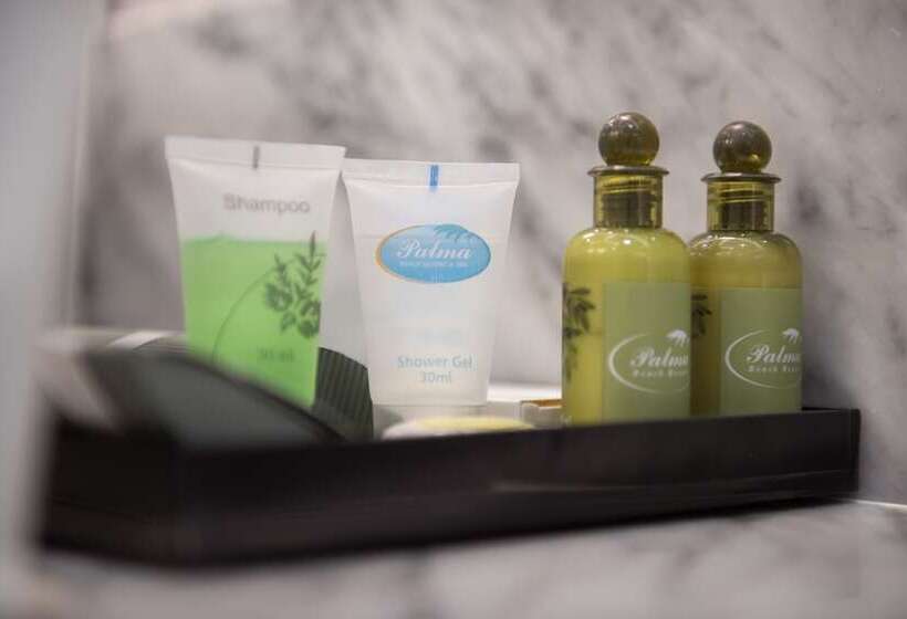 プール付３ベッドルーム　ビラ, Palma Beach Resort & Spa