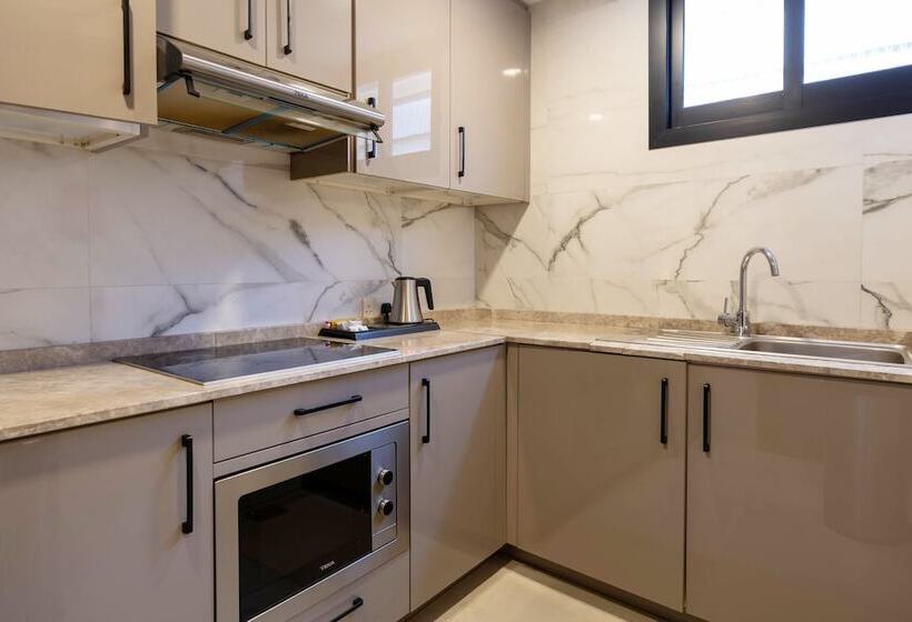 プール付３ベッドルーム　ビラ, Palma Beach Resort & Spa