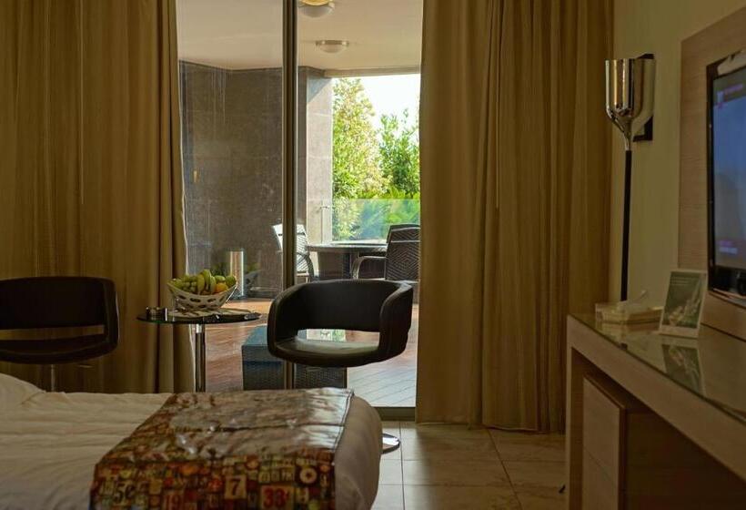 اتاق سوپریور, Xperience