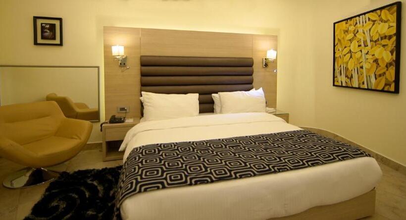 سوییت جونیور, Xperience