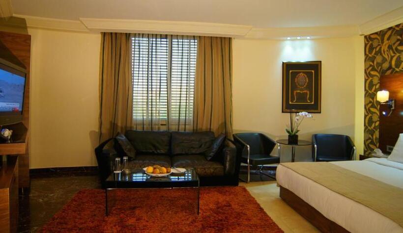 سوییت جونیور, Xperience