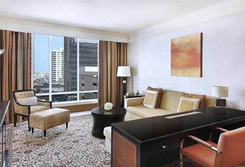 带3个卧室的公寓, Ritz Carlton Residences Difc Downtown Dubai