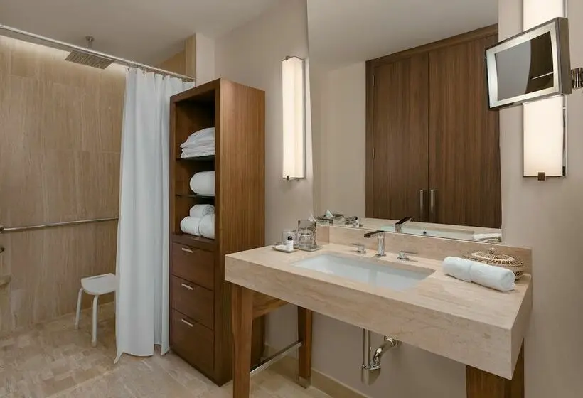 اتاق لوکس با چشم‌انداز شهر, The Santa Maria, A Luxury Collection Hotel & Golf Resort, Panama City