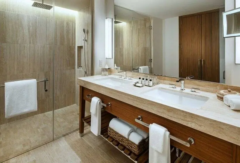 اتاق لوکس با چشم‌انداز شهر, The Santa Maria, A Luxury Collection Hotel & Golf Resort, Panama City
