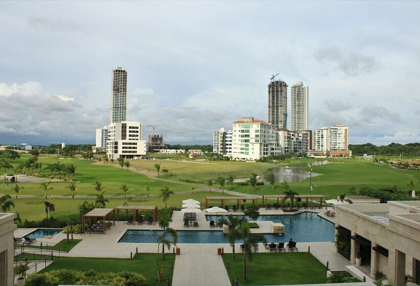 Номер Deluxe Вид на Гольф, The Santa Maria, A Luxury Collection Hotel & Golf Resort, Panama City