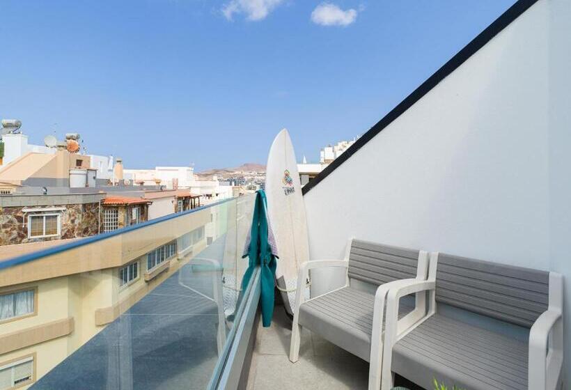 1ベッドルームドゥプレックスアパートメント, Tusity Yeah Apartments