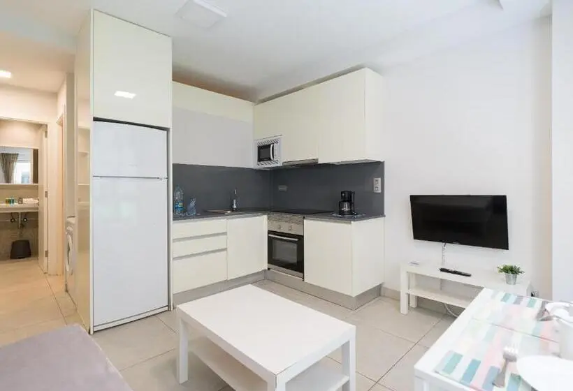 آپارتمان اکونومی 1 خوابه, Tusity Yeah Apartments