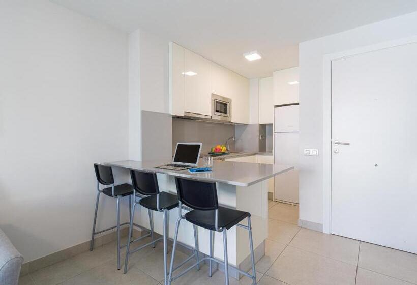 １ベッドルームドゥプレックスアパートメント, Tusity Yeah Apartments