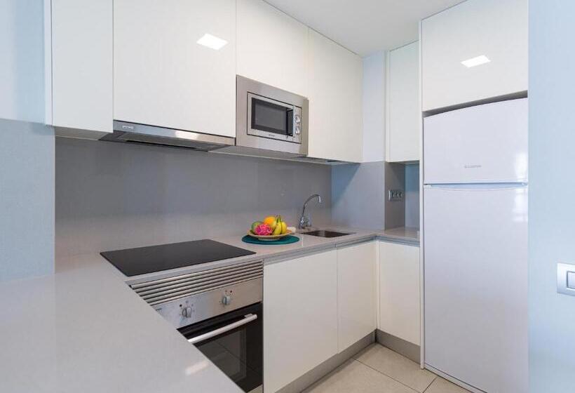 1ベッドルームドゥプレックスアパートメント, Tusity Yeah Apartments