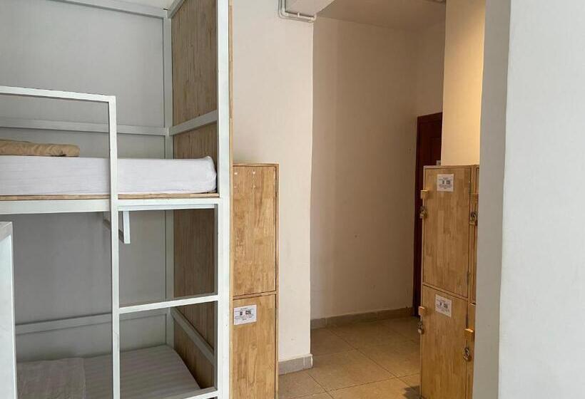Кровать в Общей Комнате, Onederz Phnom Penh
