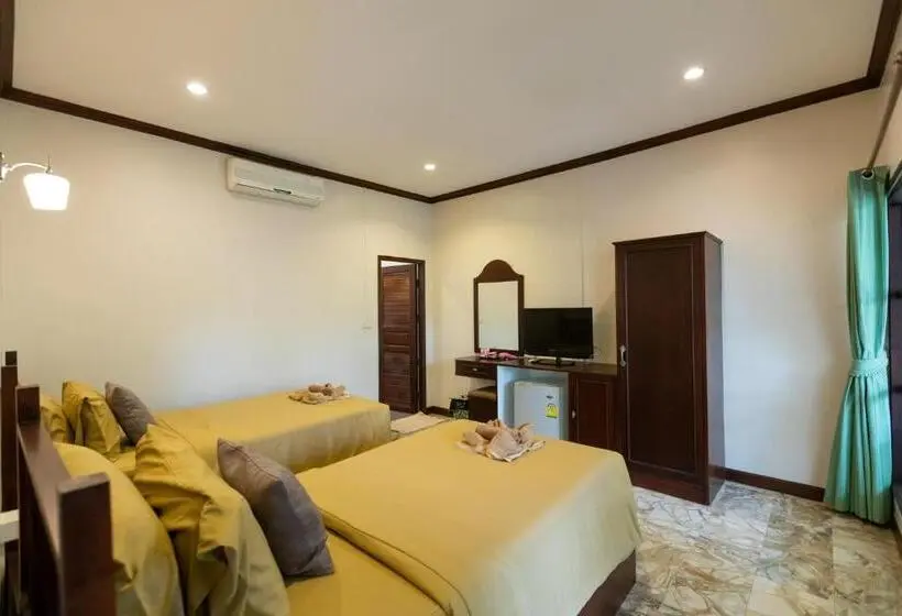 اتاق خانوادگی, Diamond Hill Resort