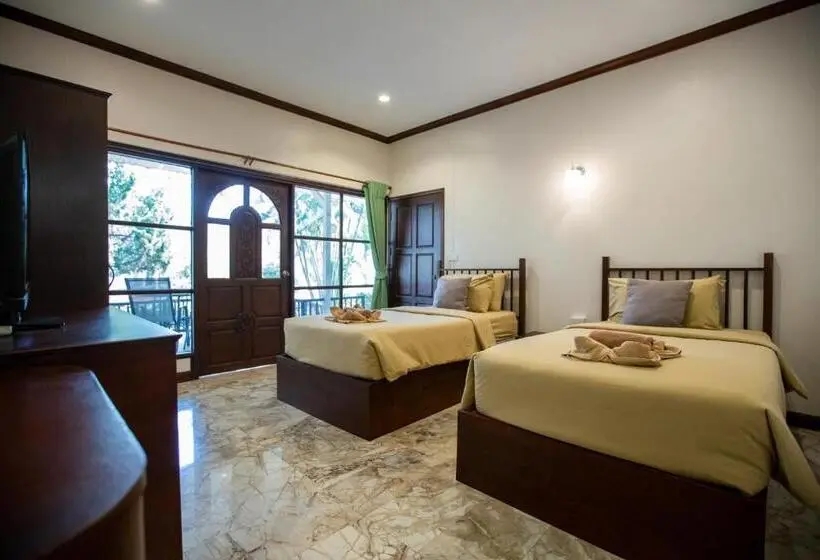 اتاق خانوادگی, Diamond Hill Resort