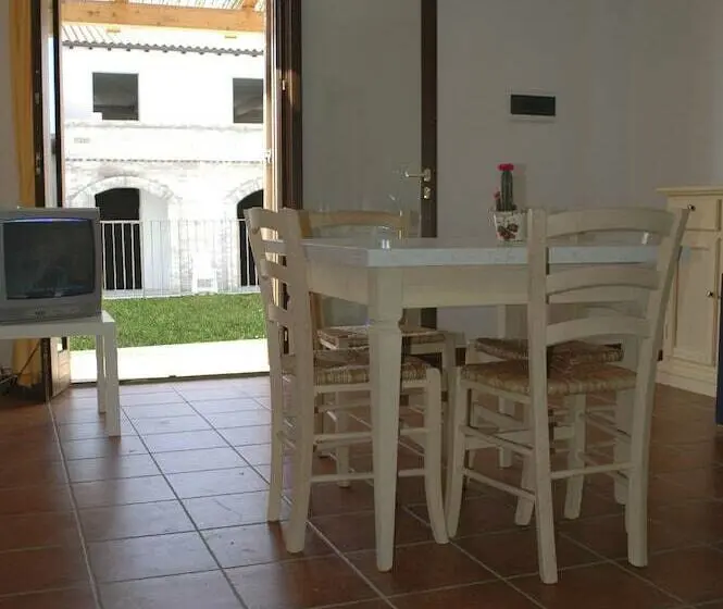آپارتمان 1 خوابه, Borgo Valmarina