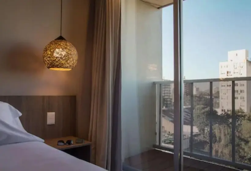 اتاق کلاسیک سه تخته, Ciudadano Suites