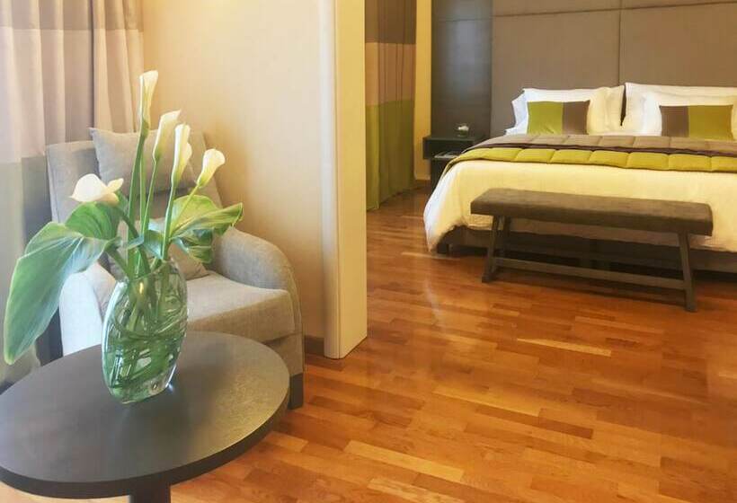 Люкс с Балконом, Grand Brizo Buenos Aires