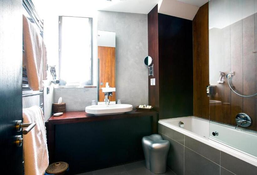 套房, Le B. Suites, Chambres & Restaurant