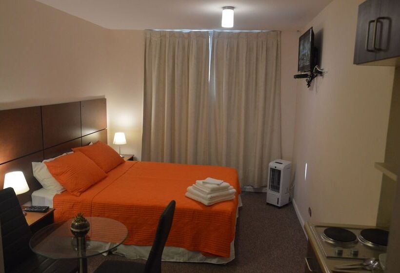 غرفة قياسية فردية, Origen Apart