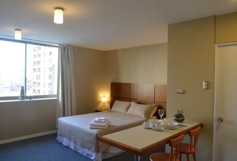 غرفة سوبيريور ثلاثية, Origen Apart