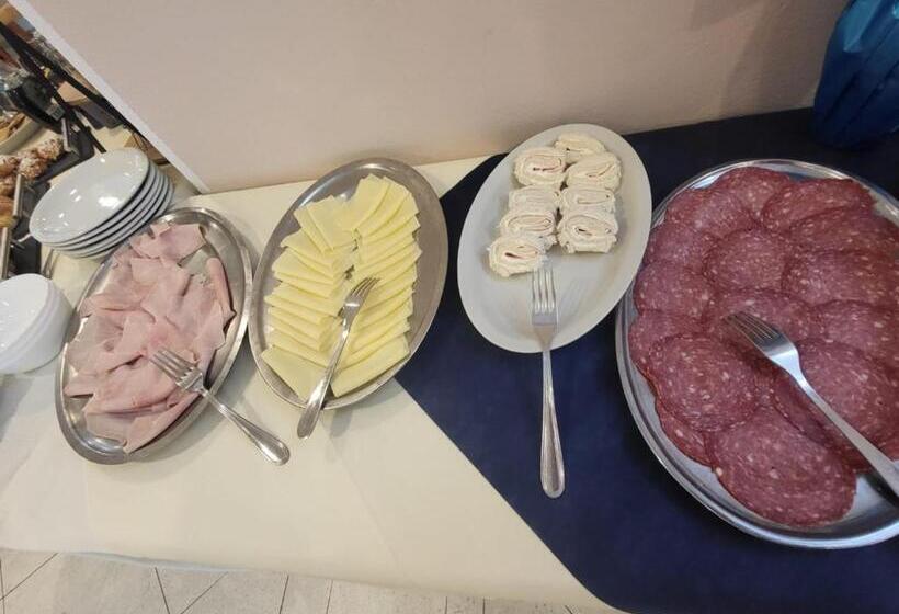 스탠다드 싱글 룸, Savana