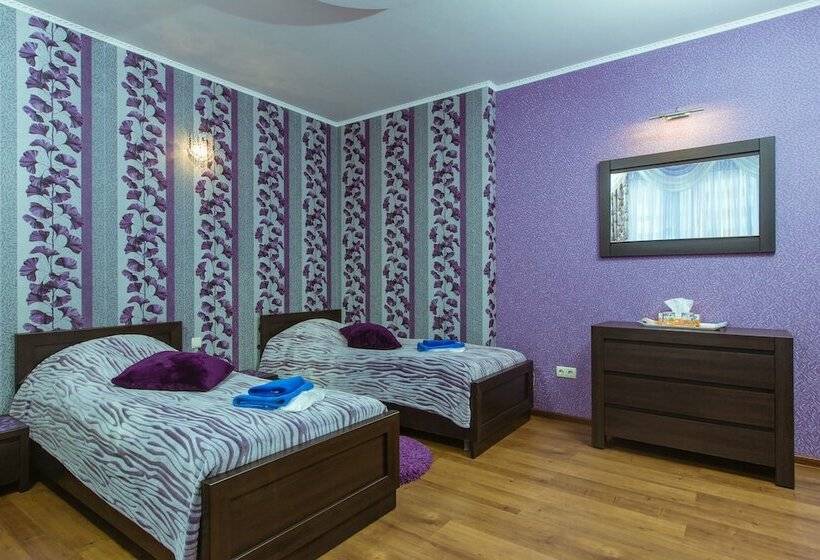 Economy Szoba Megosztott Fürdővel, Poznyakoff Apart