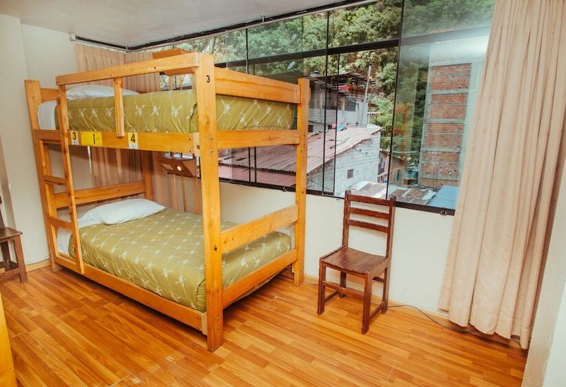ルームシェアのワンベッド, Nativus Hostel Machu Picchu