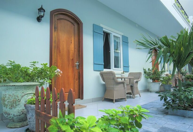 اتاق استاندارد با چشمانداز باغ, Serenity By The Sea