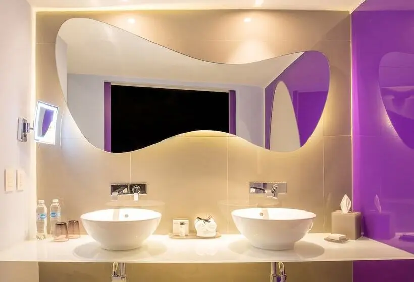 オーシャンビュースタンダードルーム, Temptation At The Tower Cancún Resort   All Inclusive   Adults Only