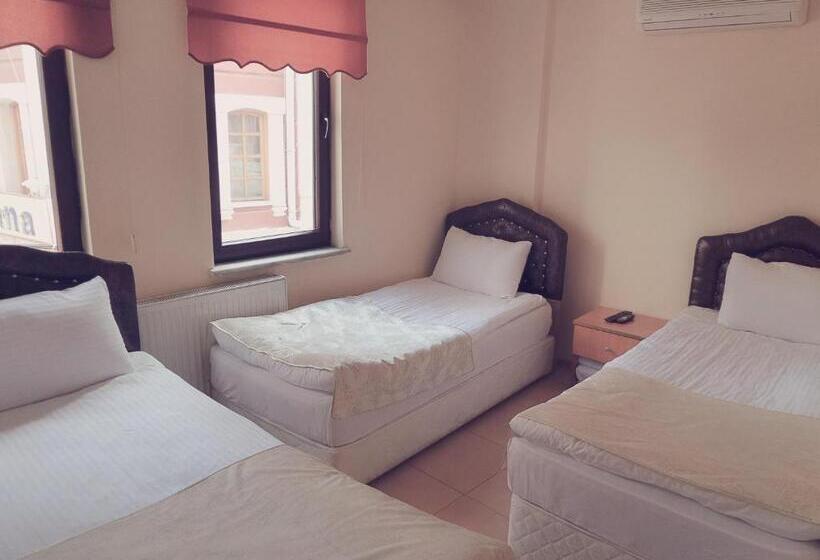 스탠다드 트리플 룸, Asya