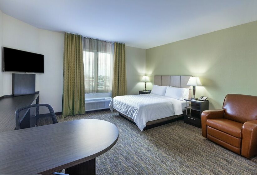 Студия Стандарт, Candlewood Suites Houston Spring, An Ihg