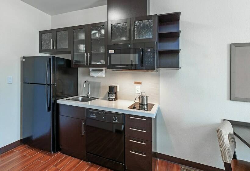 Студия Стандарт, Candlewood Suites Houston Spring, An Ihg